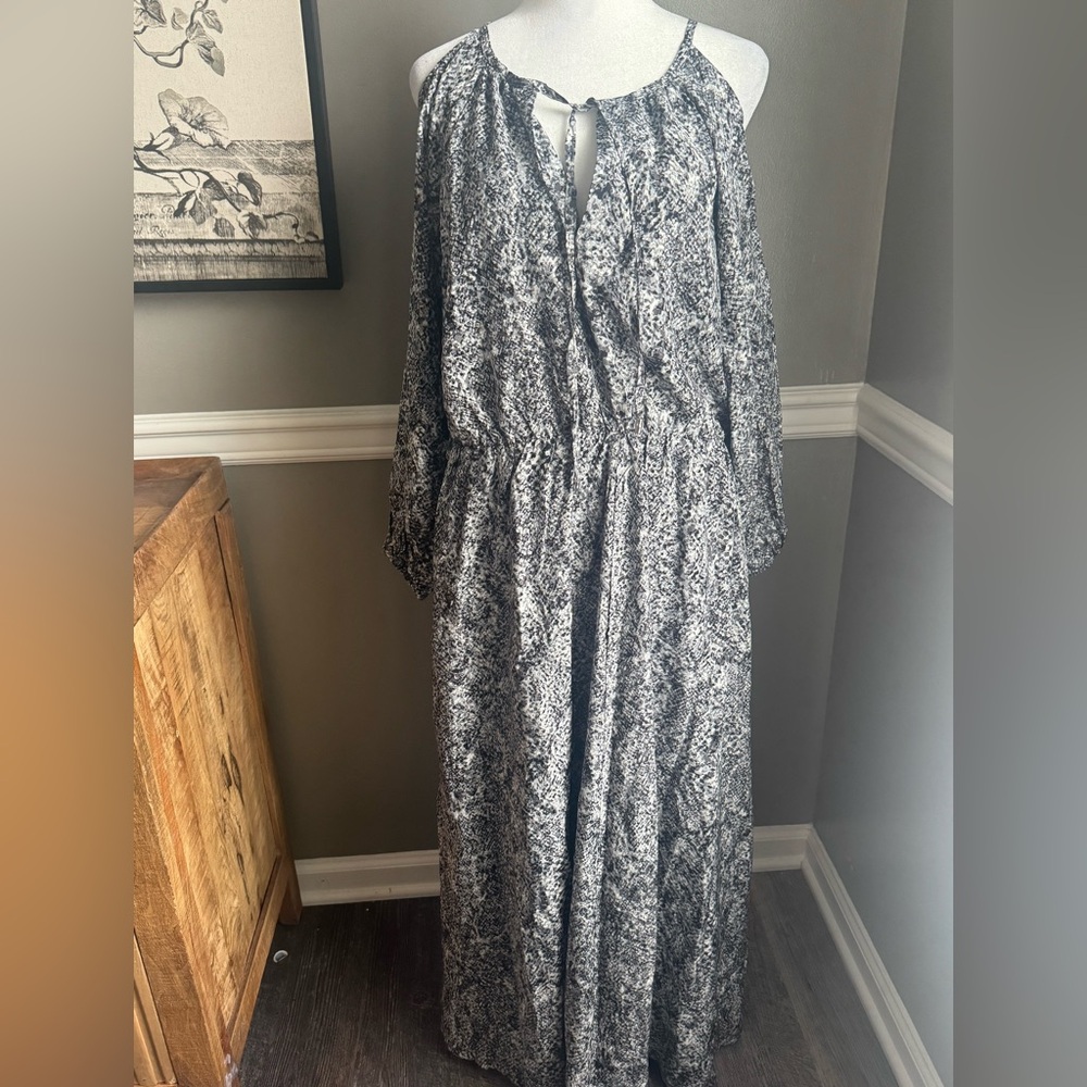 Tommy Bahama Women's Playa Python Long Sleeve Maxi Dress Medium Missing belt